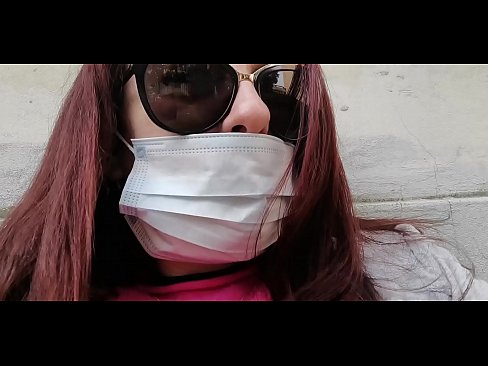 ❤️ Николетта мстит своему соседу и писает в его гараже (Специальный Covid19 Итальянский карантин) Анальное видео на порно сайте com-porn-zog.ru ️❤